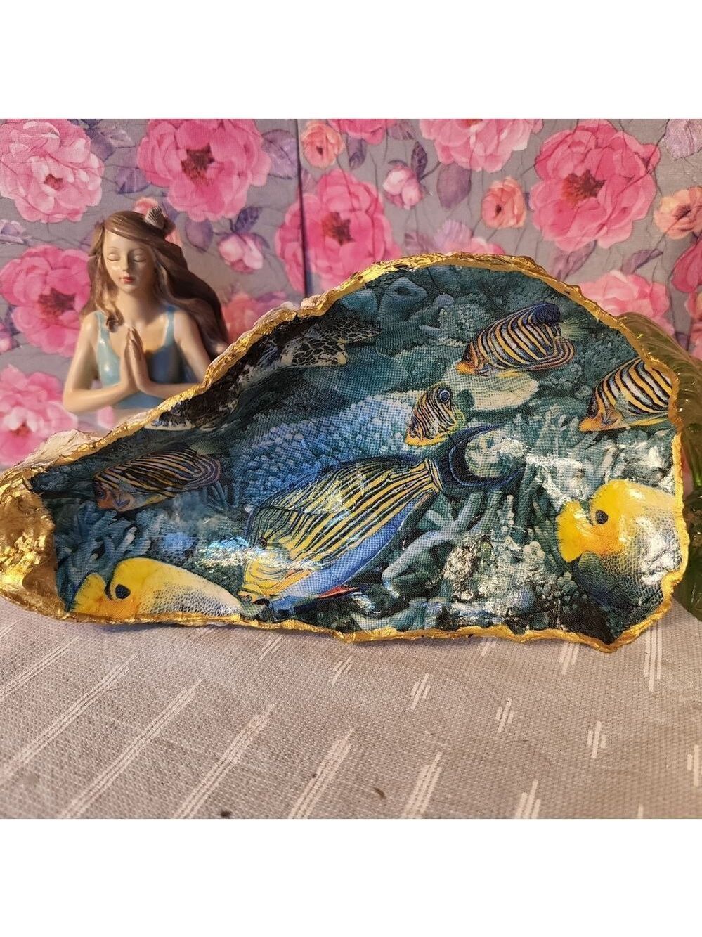 DECOUPAGE OYSTER SHELL DECOUPAGE OYSTER OCEAN SCENE TRINKET DISH